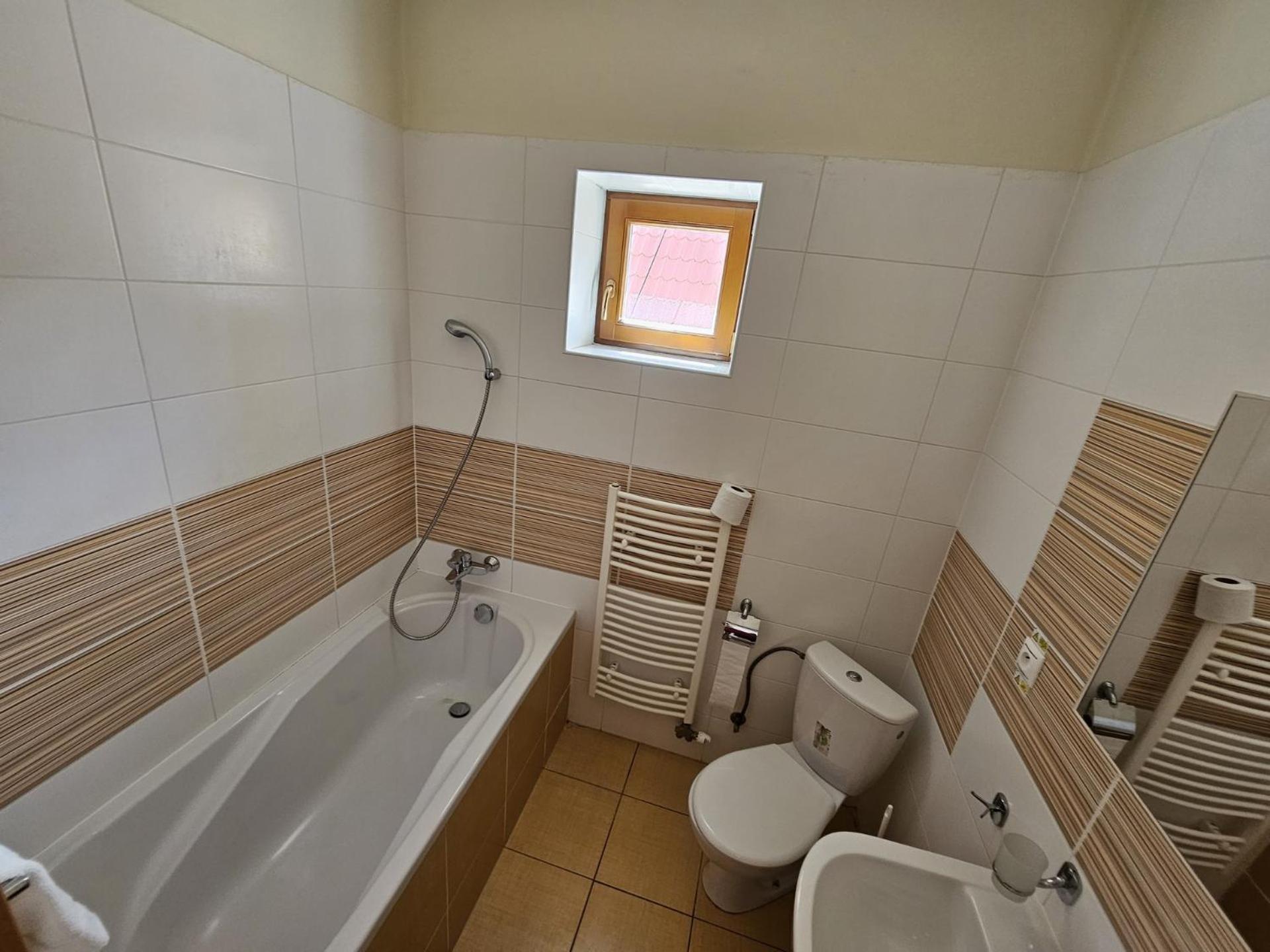 Penzion Pod Krivanom ลิปโตฟสกี ราโดค ภายนอก รูปภาพ
